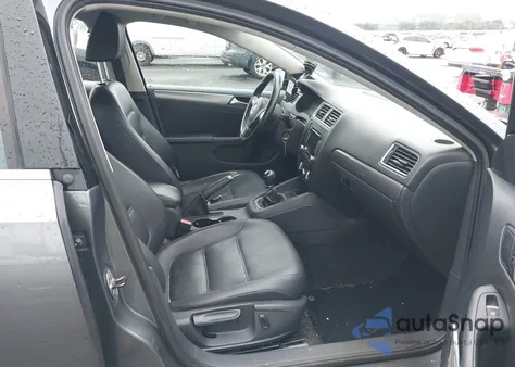 2013 Volkswagen Jetta 2.0L Tdi from USA, damaged, VIN 3VW3L7AJ6DM435447